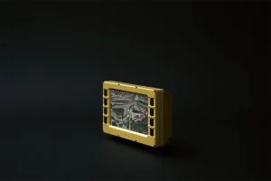 Display driver unit with integrated navigation system showing satellite-based map data